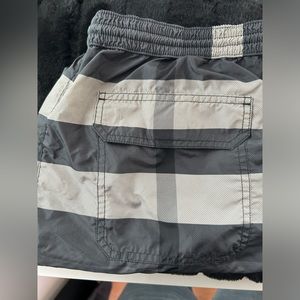 Burberry shorts !